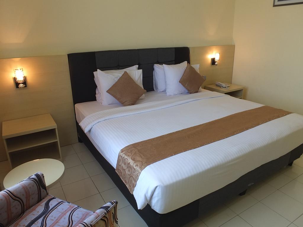 Hotel Jepara Indah Pokoj fotografie