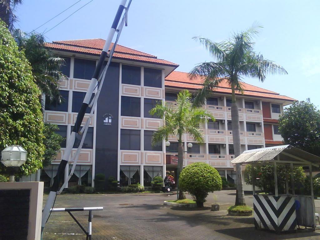 Hotel Jepara Indah Exteriér fotografie